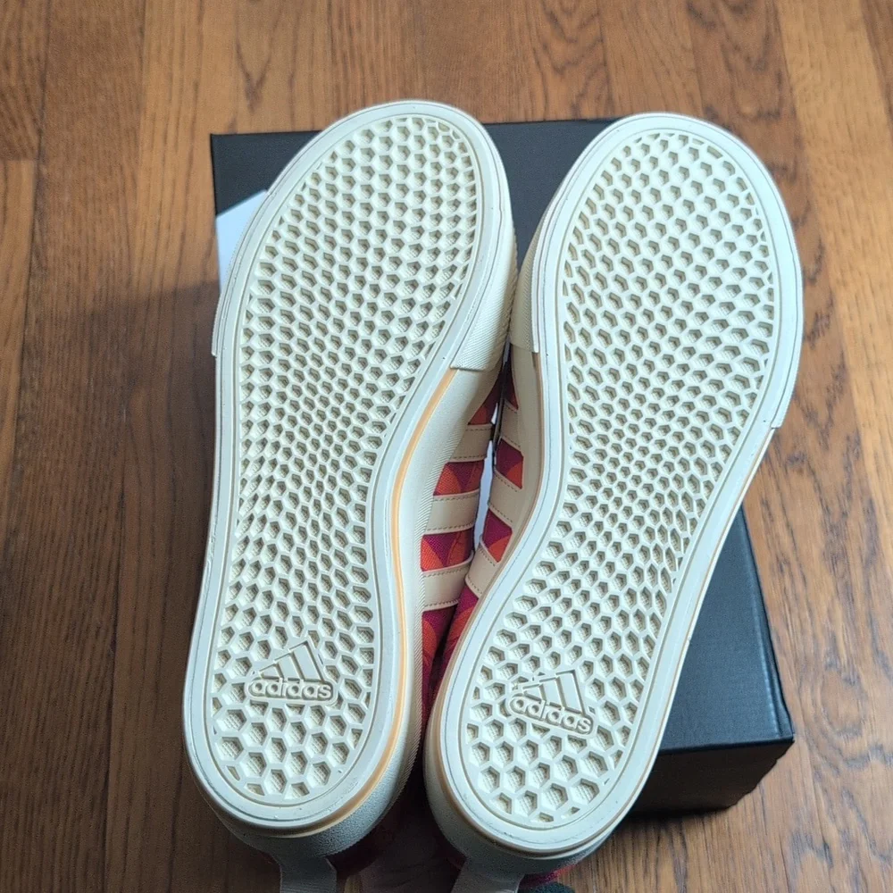 NIB FARM Rio Bravada 2.0 Platform Sneaker Adidas Collab Women's Size 10.5 Tucan
